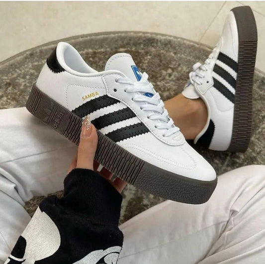 Addidas Smasker Sneaker